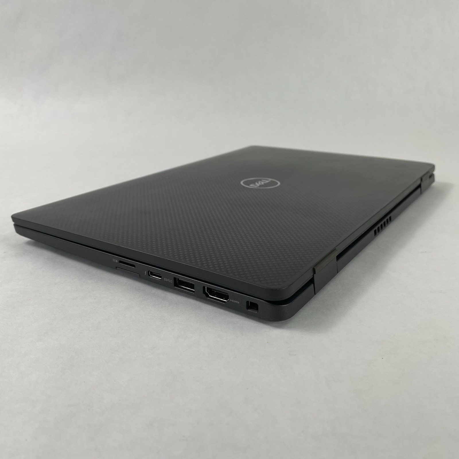 Dell Latitude 7320 13.3″ i7-1185G7 3.00 GHz 32 GB RAM No SSD No OS No AC