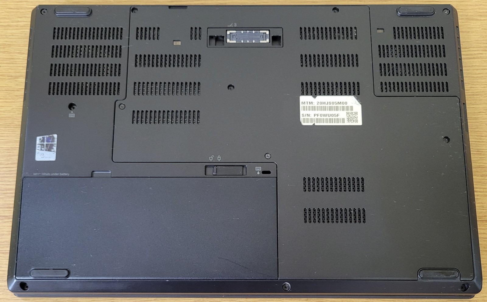 Lenovo ThinkPad P51 i7-7820HQ 2.90GHz 16GB Quadro M1200 No OS/SSD