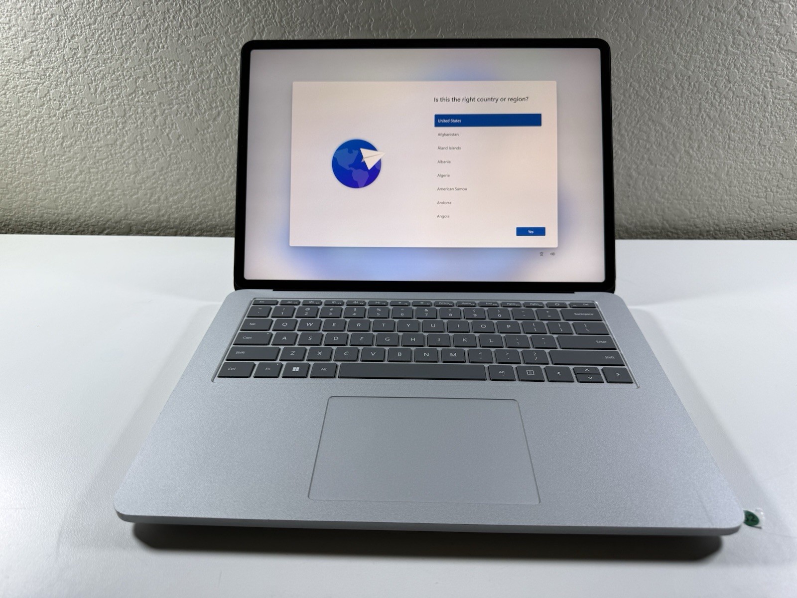 Microsoft Surface Laptop Studio 14 2K TOUCH 3.3GHz i7-11370H 32GB 1TB RTX A2000