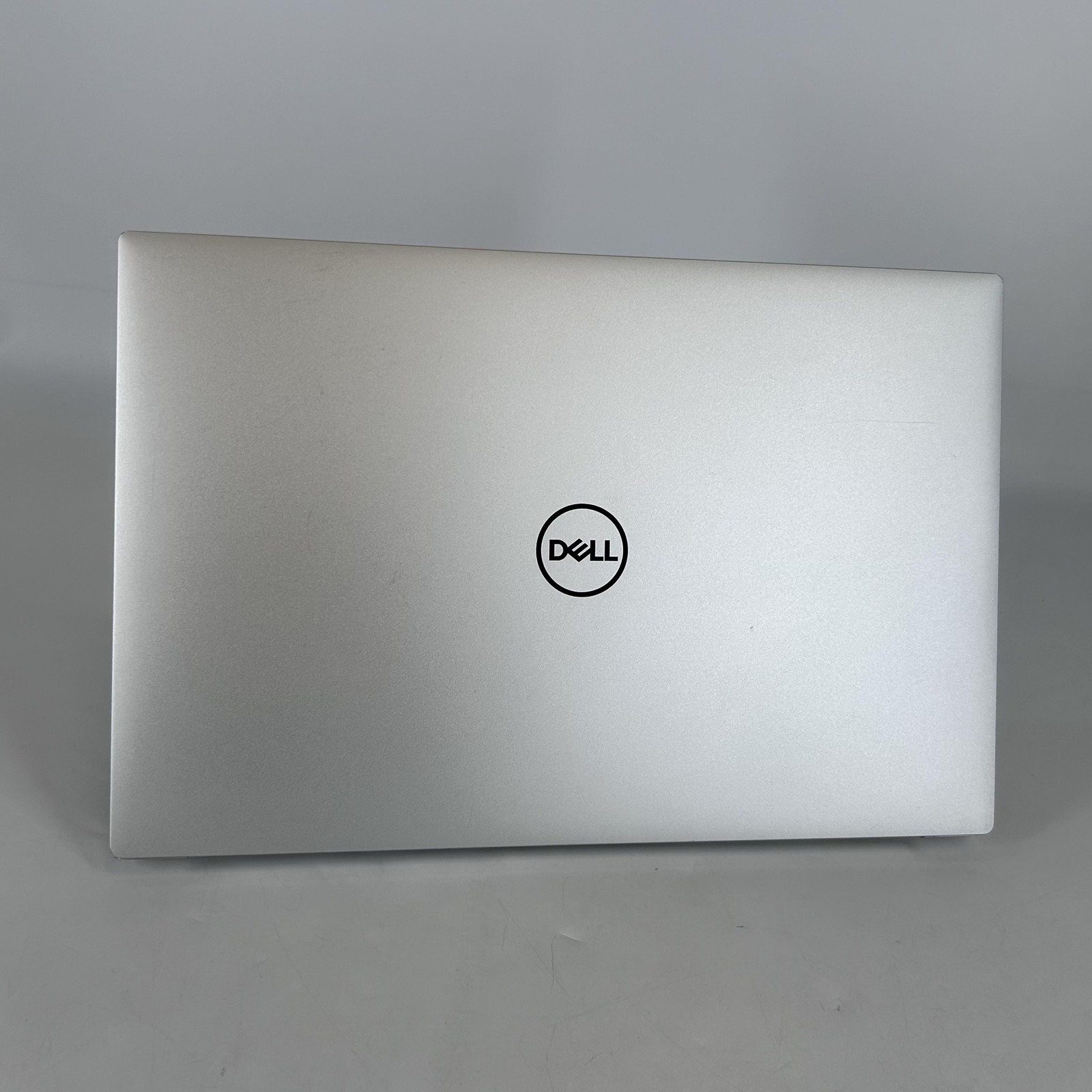 Dell XPS 15 9520 FHD+ 2.3 GHz i7-12700H 16GB 512GB SSD NVIDIA RTX 3050 Good