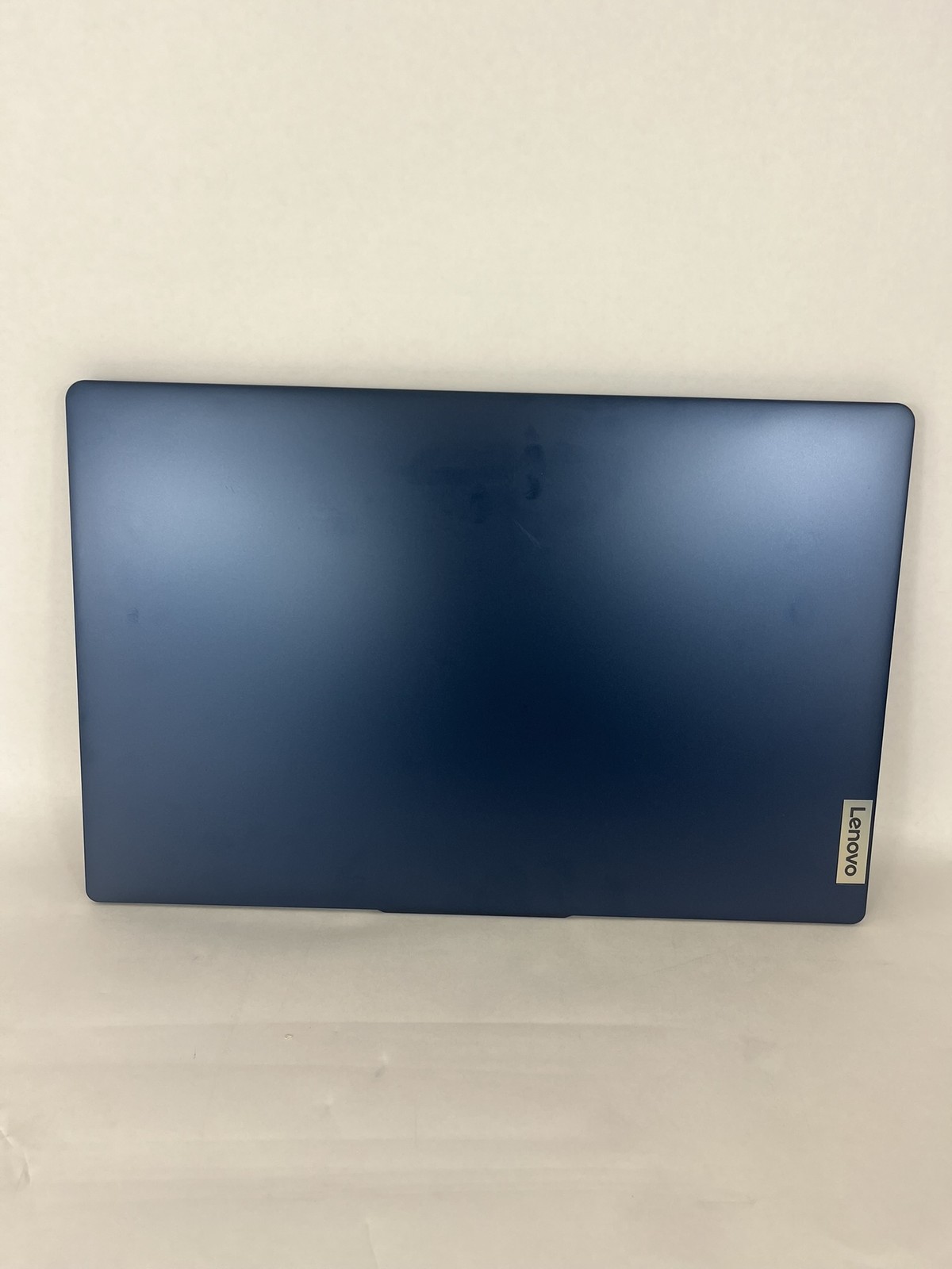 Ideapad Slim 3 15ABR8 15.6in FHD AMD Ryzen 7 7730U 2GHz 16GB RAM 512GB SSD