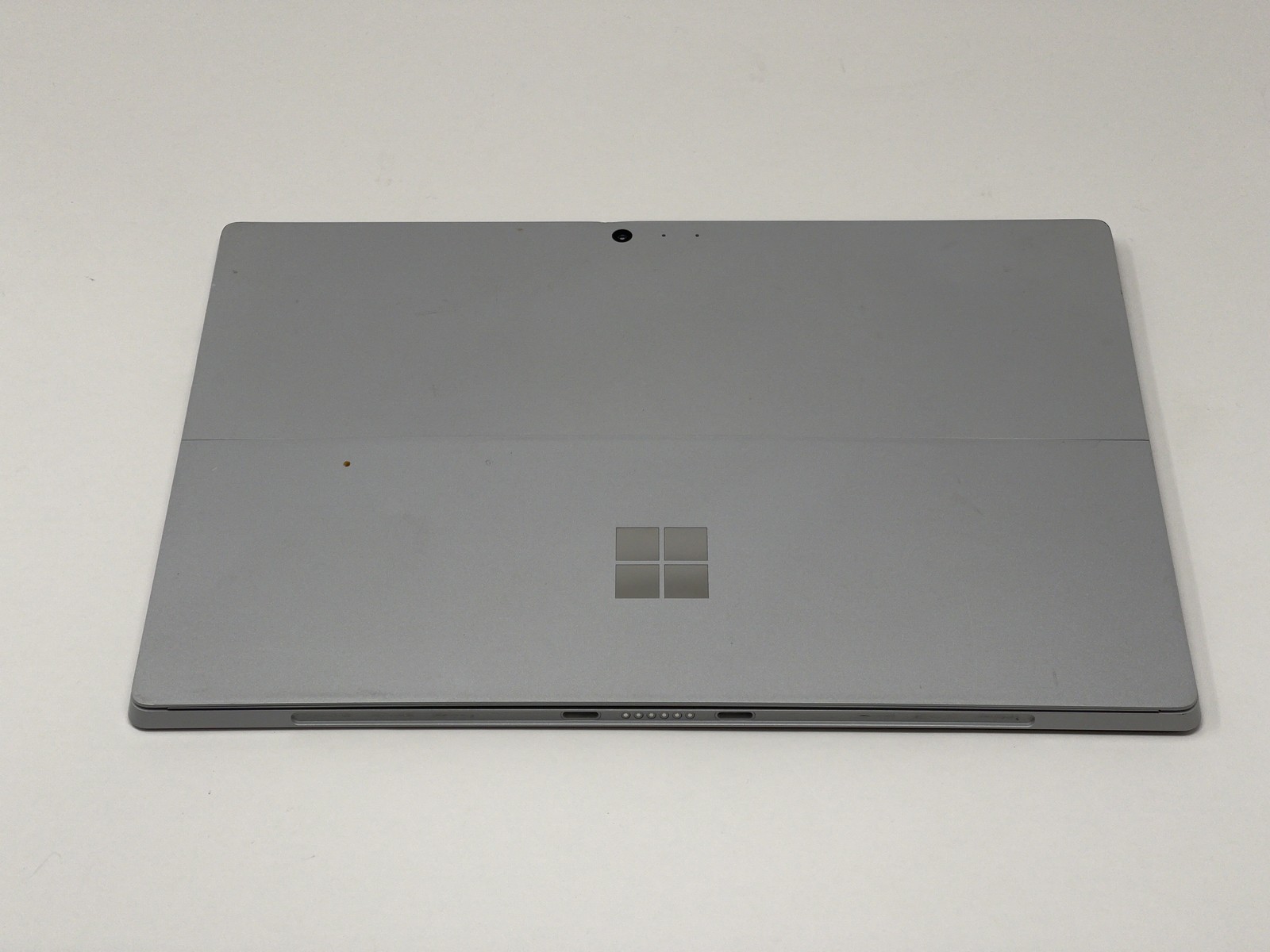 Microsoft Surface Pro 4 128GB Intel Core m3 4GB RAM 1724 DEFECTIVE