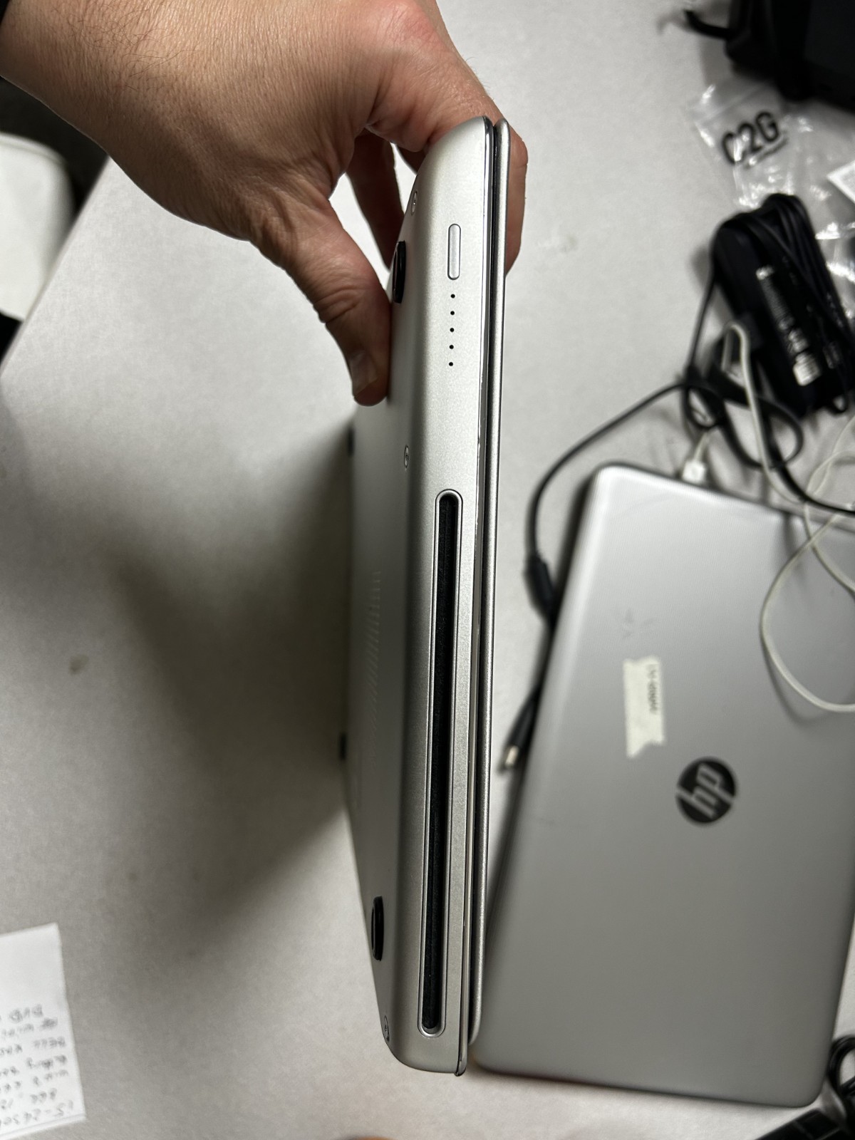 Dell XPS 14Z 14″ Intel Core i5-2430M 2.4ghz 8GB 120Gb SSD DVD WiFI BT win 7