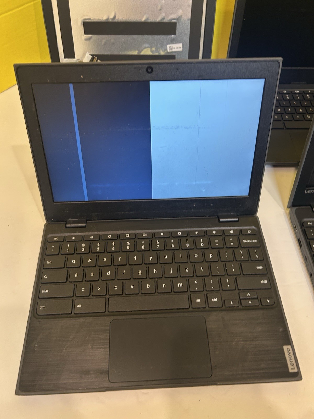 Lot of 4 Lenovo 100e Chromebook 2nd Gen MTK 4GB 32GB For Parts Rep