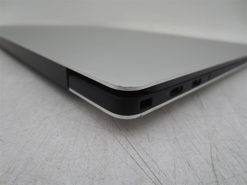 Dell XPS 13 9380 Intel Core i5-8265U 1.6GHz 8GB RAM 256GB SSD 13.3″ FHD