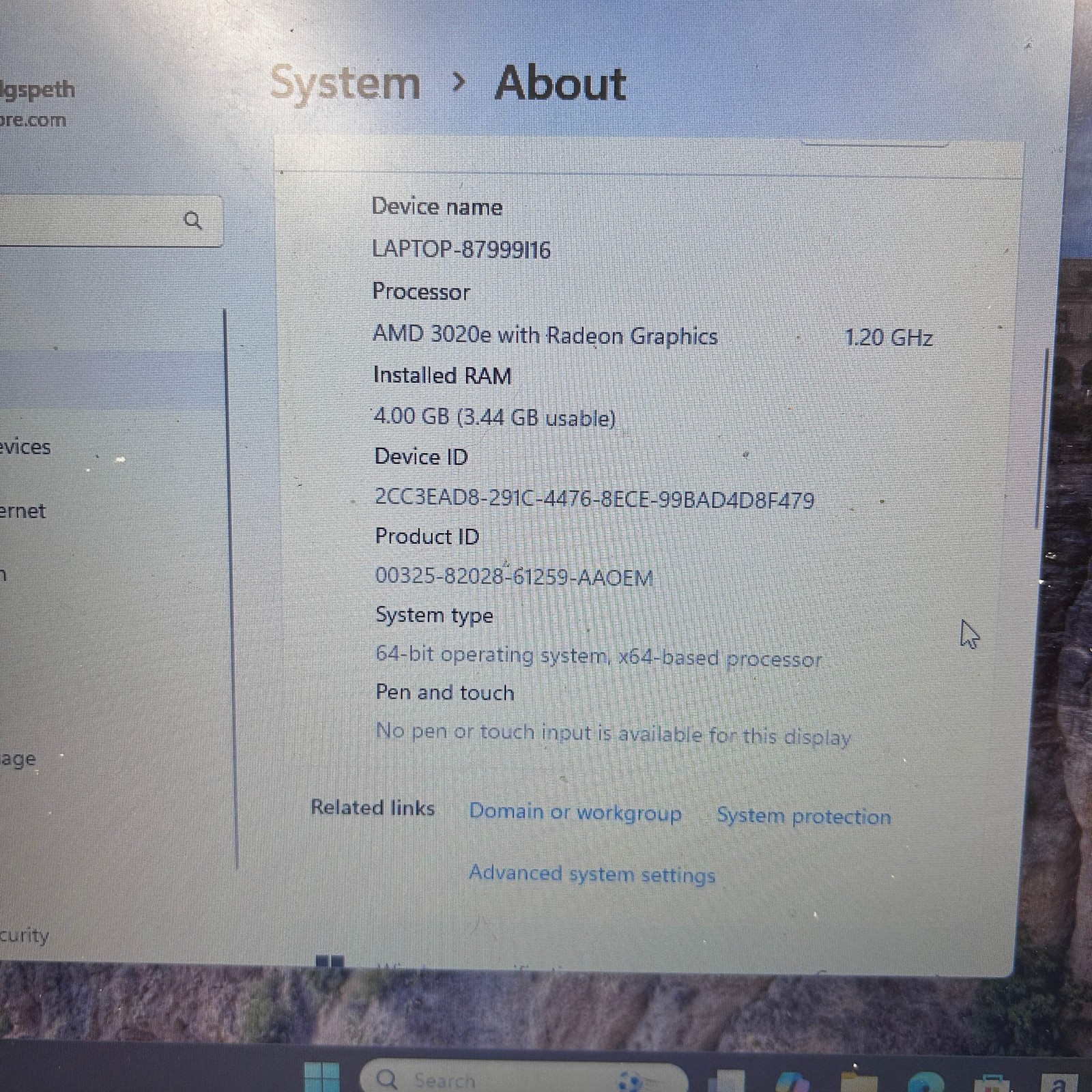 HP NoteBook 255 G7 15.6″ 3020e 1.2GHz 4GB RAM 128GB SSD