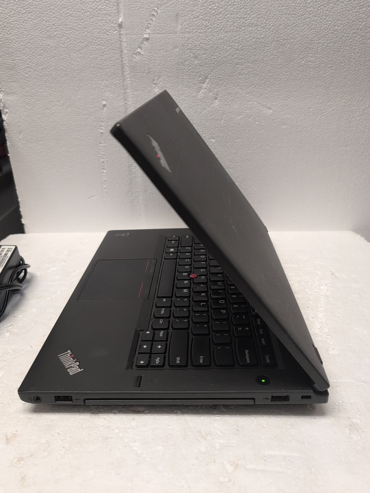 (GRADE A) Lenovo ThinkPad L440 14″ Laptop i5-4300M /8GB/ 180GB SSD /Windows 11-