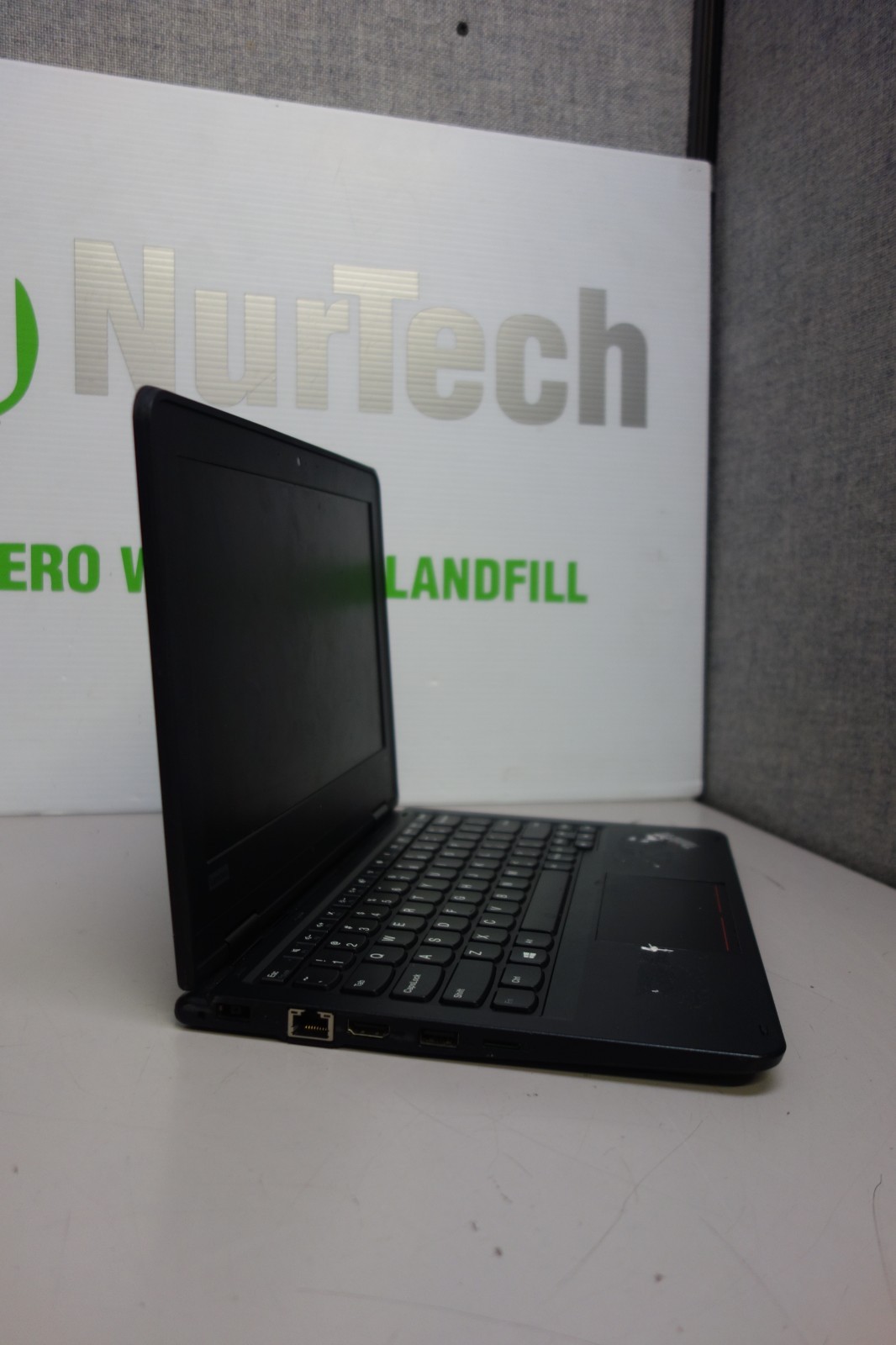 Lenovo ThinkPad 11e 11″ Celeron N4100 1.1GHz 4GB/128GB m2SSD Laptop[BIOS|NO OS]