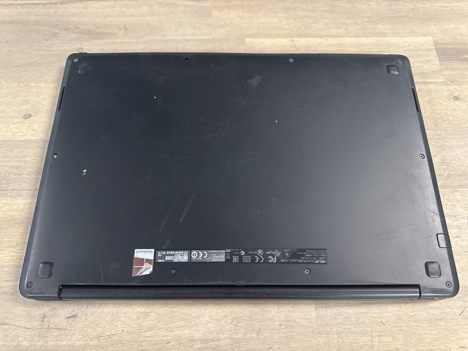 ASUS Q502LA-BSI5T14 Flip 2-in-1 15.6″ Touch-Screen Laptop *FOR PARTS ONLY READ!*