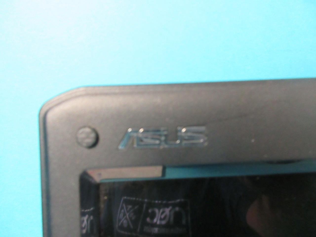 ASUS F6V Laptop DUO P8600 13.3″ WXGA 320GB 4GB Memory
