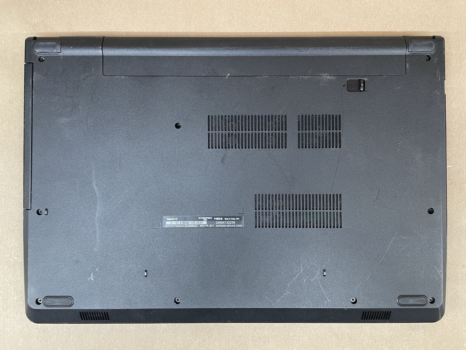 Dell Inspiron 15 3567 15.6″ i3-7100U@2.40GHz 8GB RAM 1TB HDD Win10 Pro