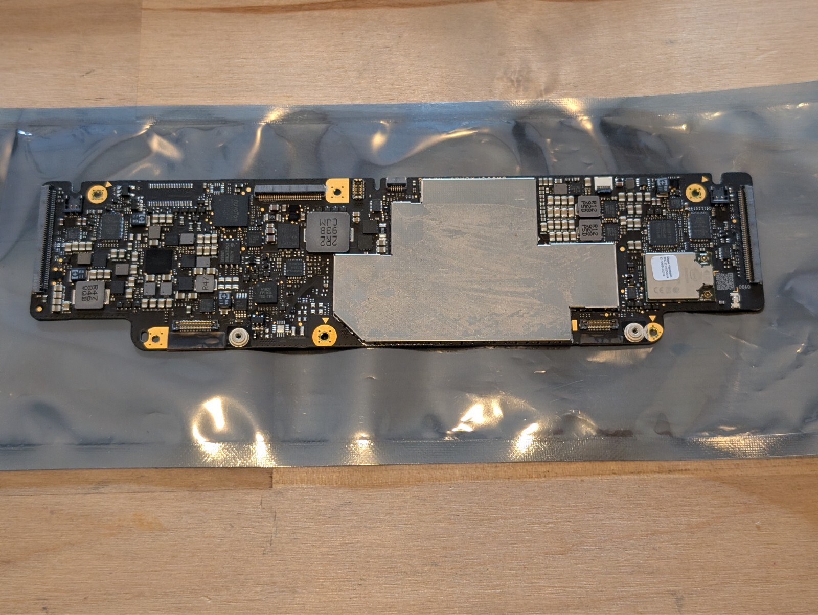 Broken FOR PARTS Google Pixelbook Go GA00519-US Main Motherboard G021A m3-8100Y