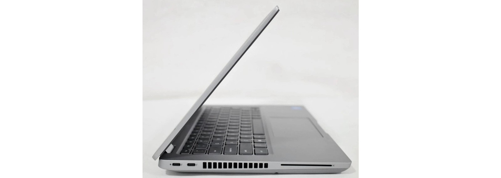 Dell Latitude 5421 i5-11500H 2.9GHz 8GB 256GB NVMe 14″ Win 11 Pro: Excellent