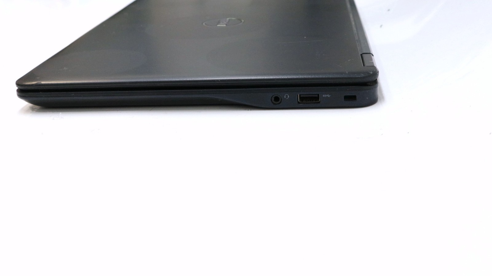 Dell Latitude E7450 14″ i5-5200u 16GB 256GB – Fair READ DESC