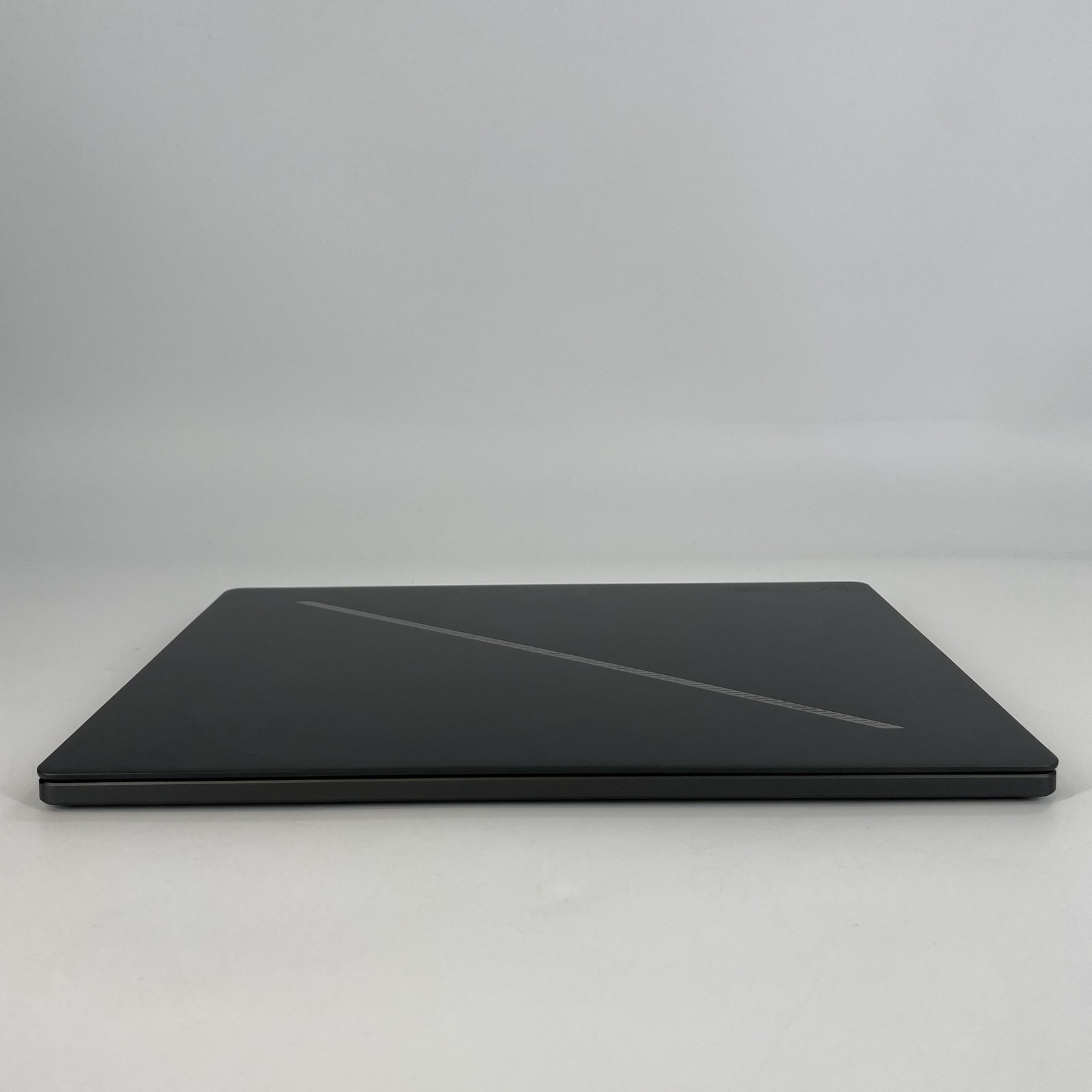 Asus ROG Zephyrus G16 GU605 240Hz QHD+ 2.5GHz Ultra 9 185H 16GB 1TB SSD RTX 4070