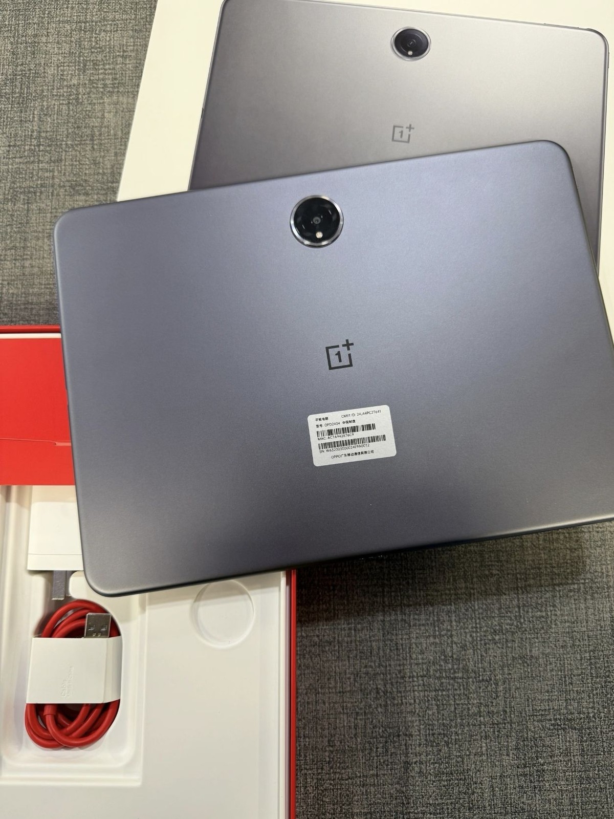 OnePlus Pad Pro 12.1″ 13MP napdragon 8 Gen 3 9510mAh Wi-Fi Android 14