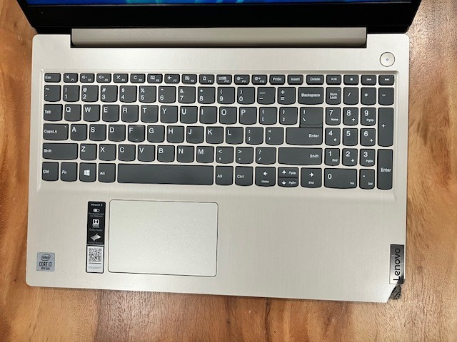 Lenovo Ideapad 3 15ITL05 15.6 -Intel i3-1005G1 12GB RAM 256GB SSD Win 11 Home