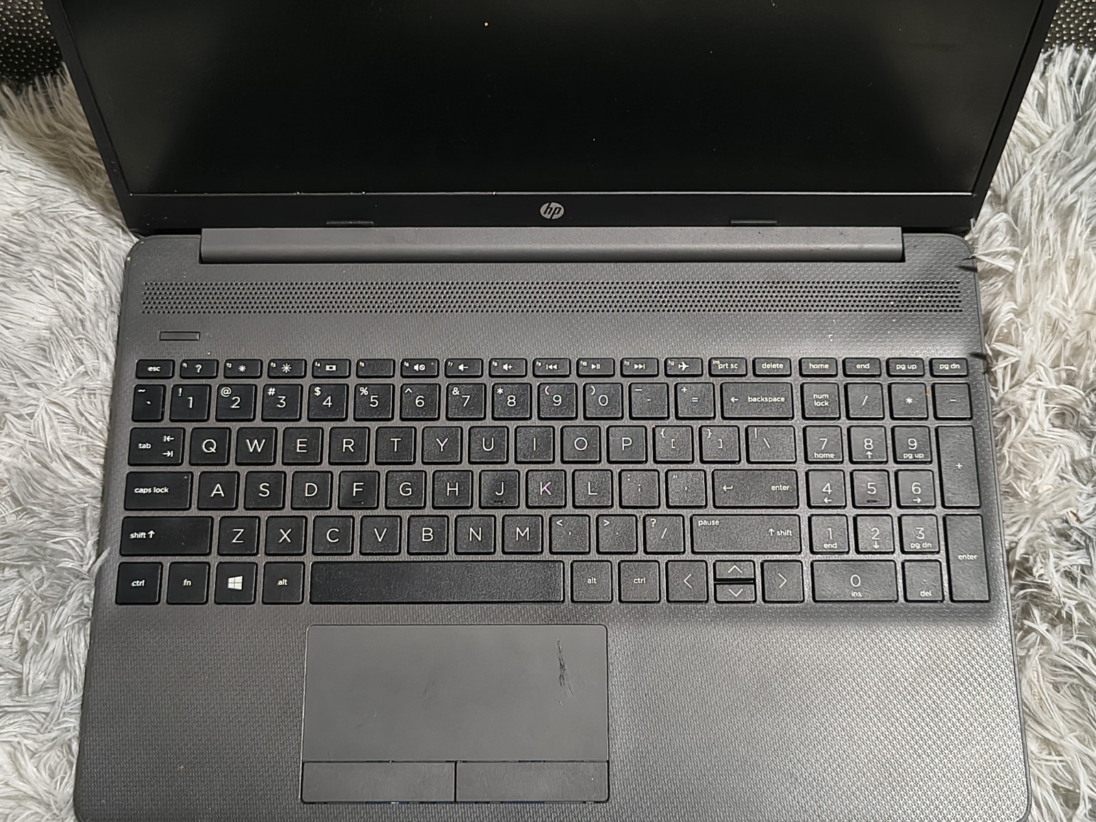 HP 255 G8 15.6″ Laptop Untested For Parts Or Repair