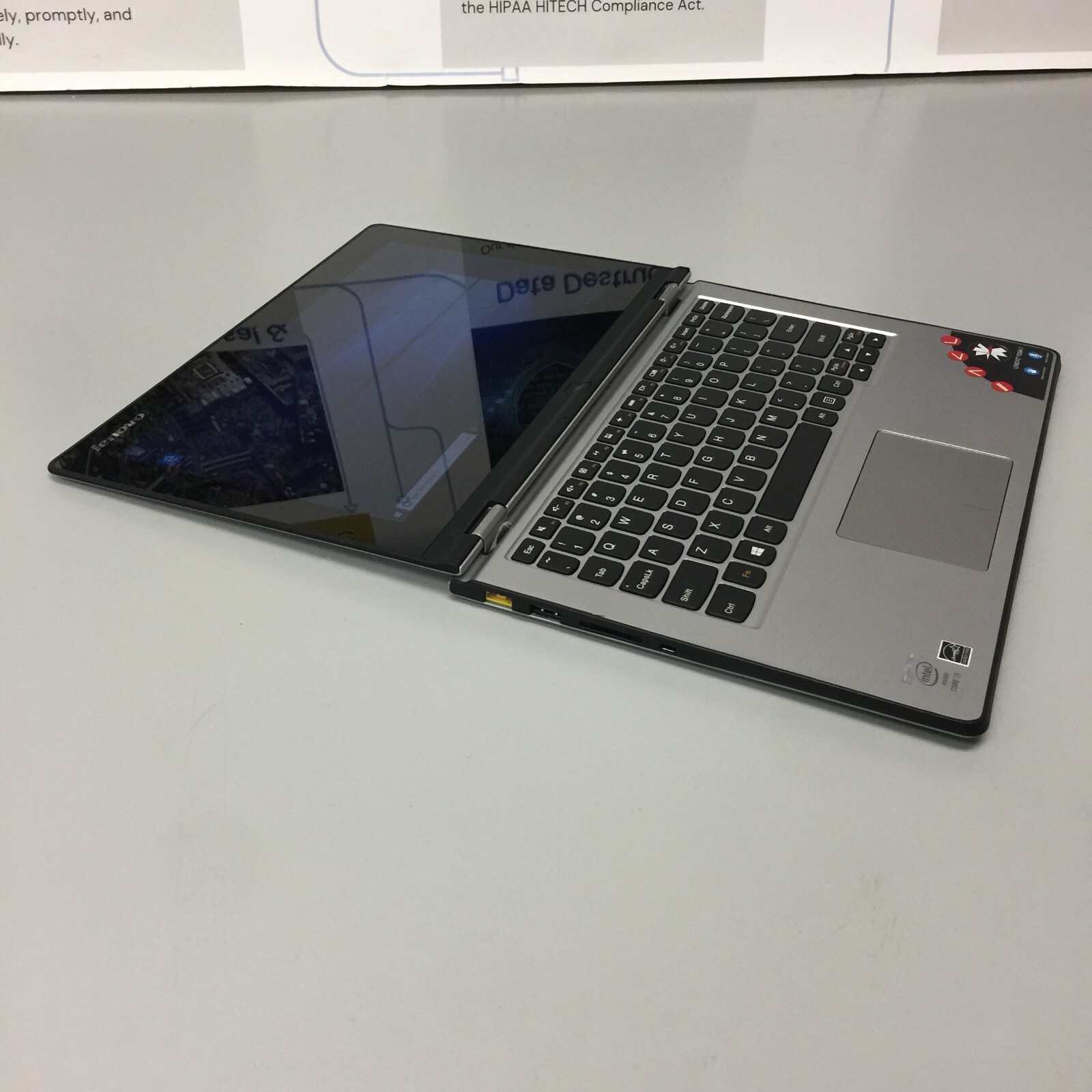 LENOVO yoga 2 11 core i3 4th gen 1.50 ghz 12.5” 4GB RAM 440 GN SSD WIN 1O HOME