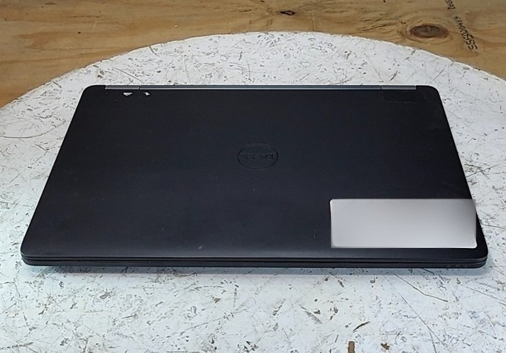 DELL LATITUDE E7470 Laptop Intel I5-6300U 8GB 180GB