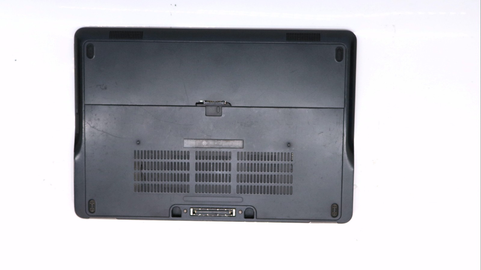 Dell Latitude E7450 14″ i5-5200u 16GB 256GB – Fair READ DESC