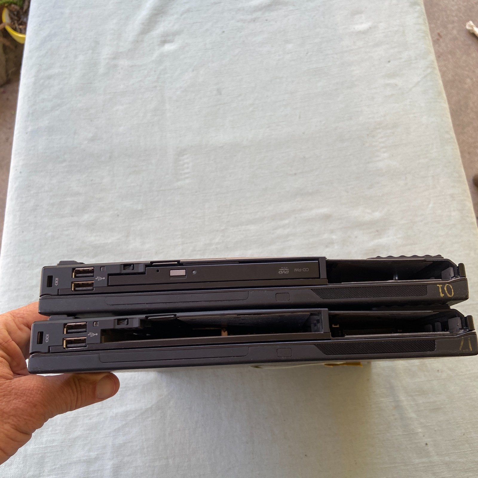 IBM Lenovo ThinkPad T60 15” Laptop Intel Centrino T2400 1.83GHz 1GB Parts Lot 2