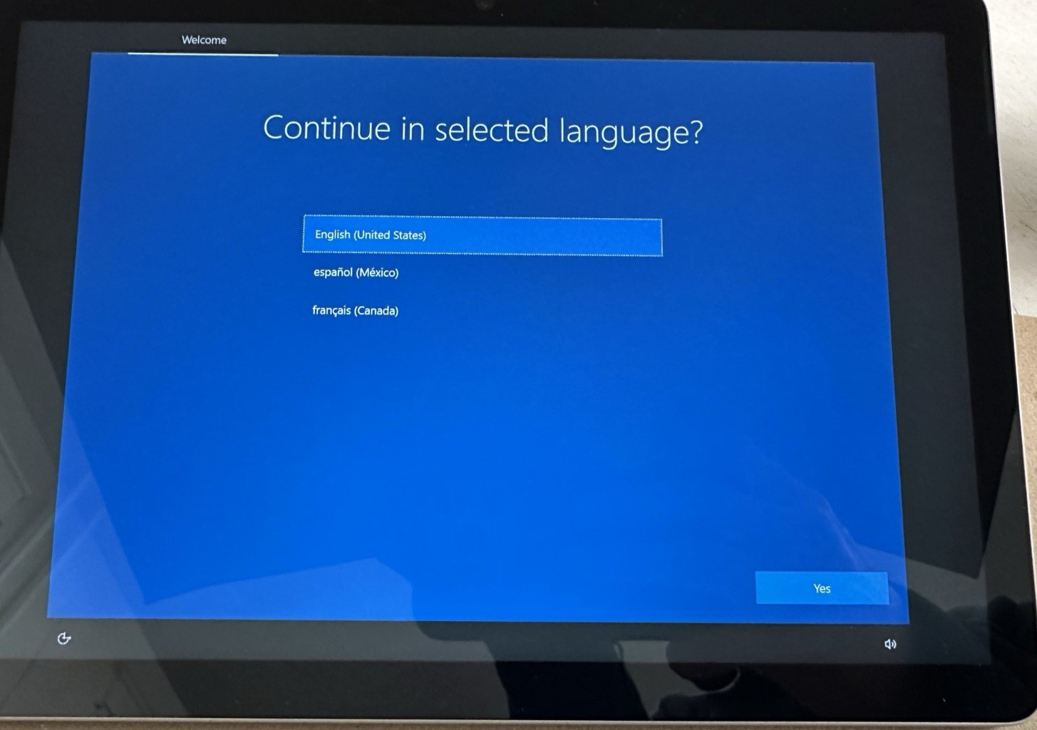 Microsoft Surface Go 2 1926 10.5″ Pentium Gold 4425Y 1.7GHz 4GB RAM 64GB eMMC