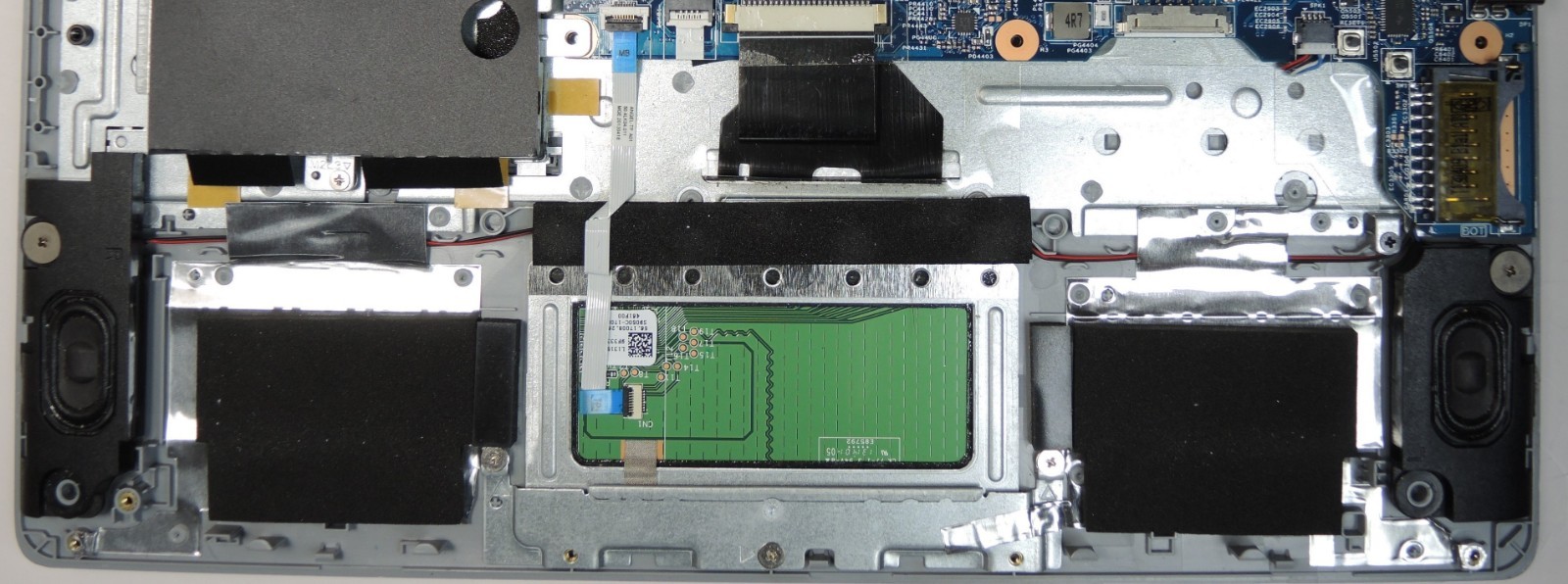 Acer Aspire V5-122P-0408 Laptop (NON-FUNCTIONAL, PARTS ONLY)