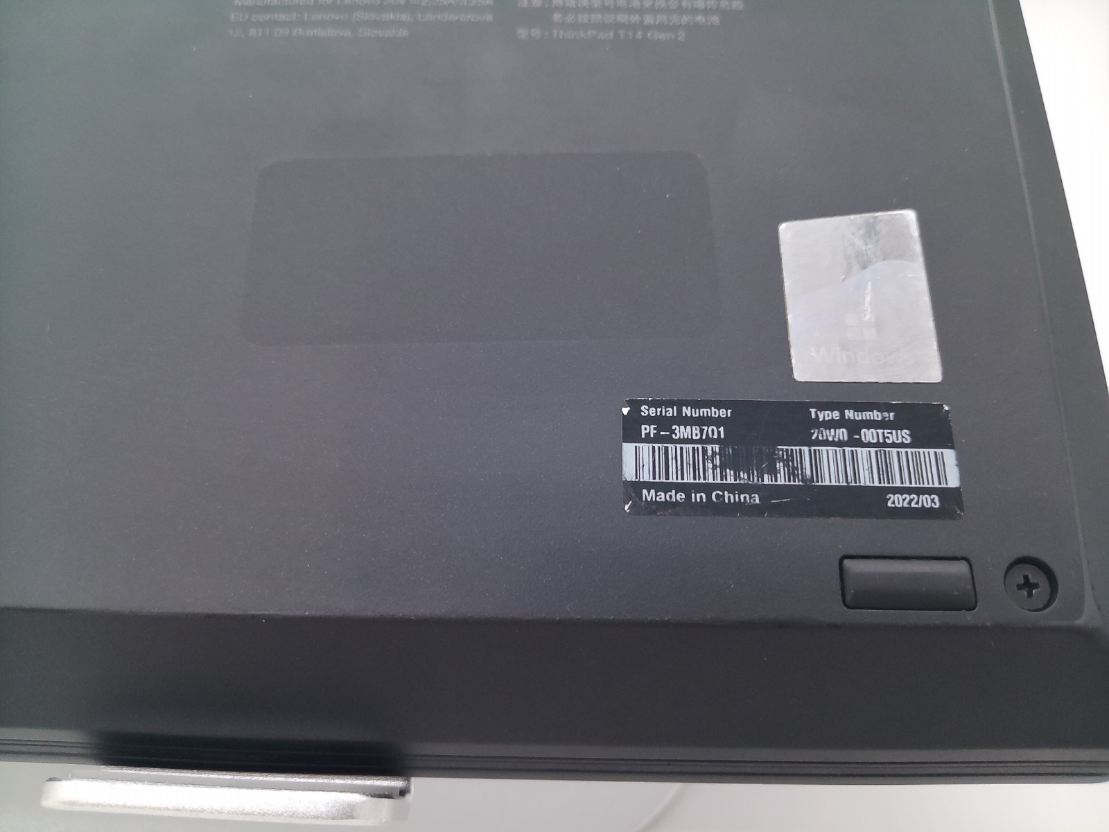 Lenovo ThinkPad T14 Gen 2 14″ Intel Core i7-1165G7 16GB RAM 256GB NVMe USED NOAC
