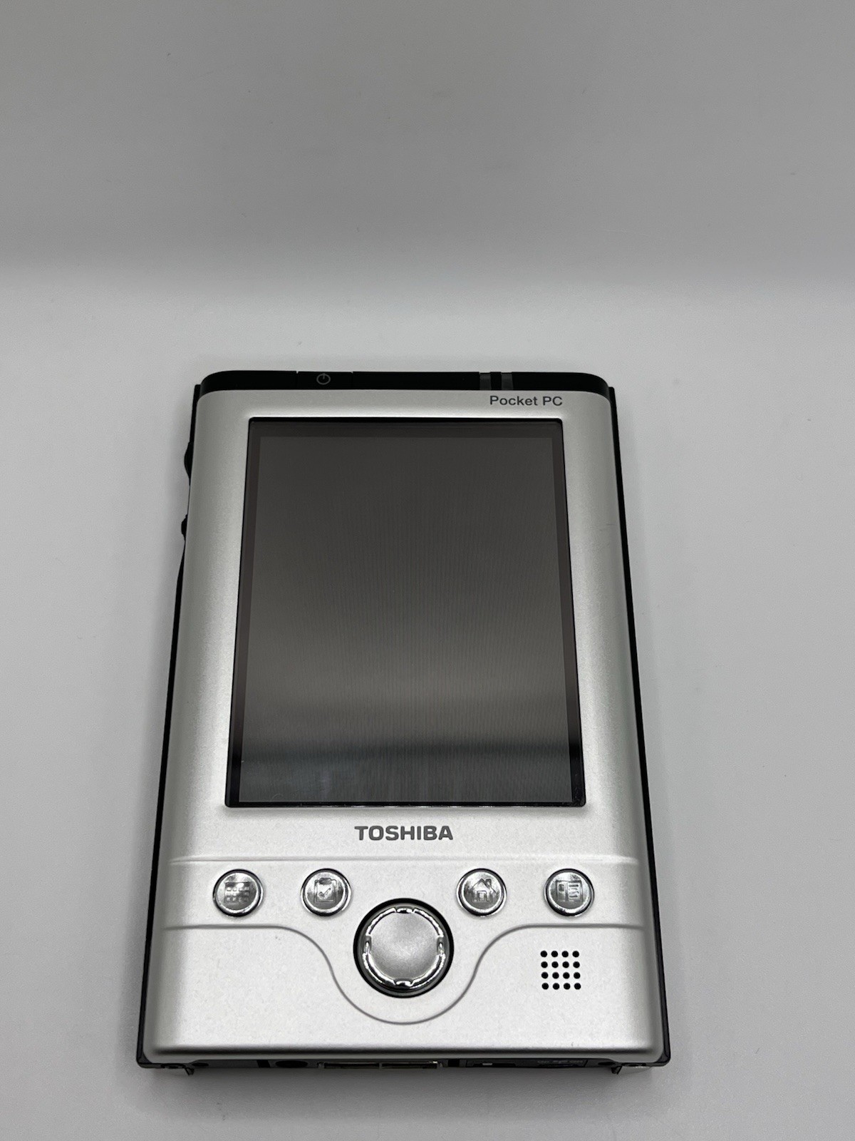 Toshiba Pocket PC E740 Excellent Condition Untested No Battery / Back Cover