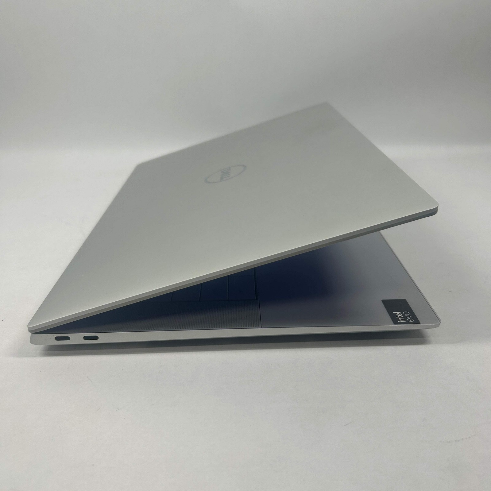 Dell XPS P129F001 16.3″ Core Ultra 7 155H 16GB RAM 1TB SSD GeForce RTX 4050