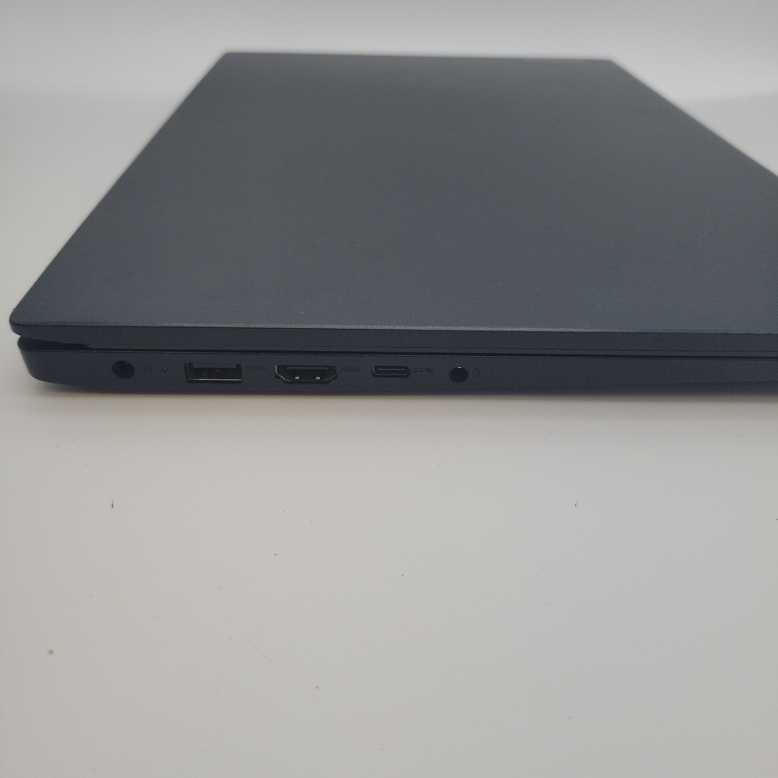 Lenovo V15 G2 IJL 15.6-inch Celeron N4500 RAM 8GB SSD 128GB L136