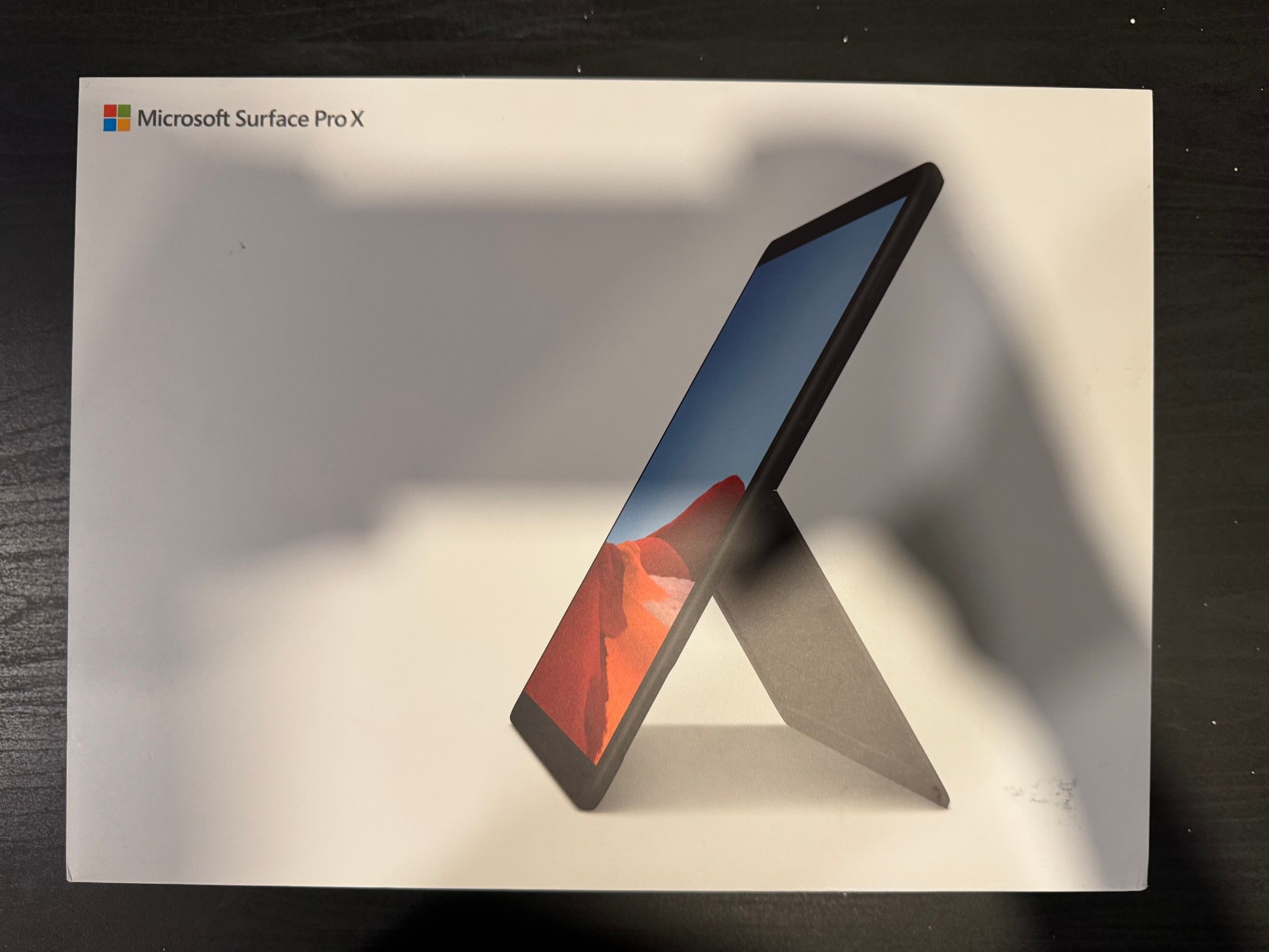 Microsoft Surface Pro X 13″ Touch 256GB SSD, Microsoft SQ1, 3.00 GHz, 8GB,