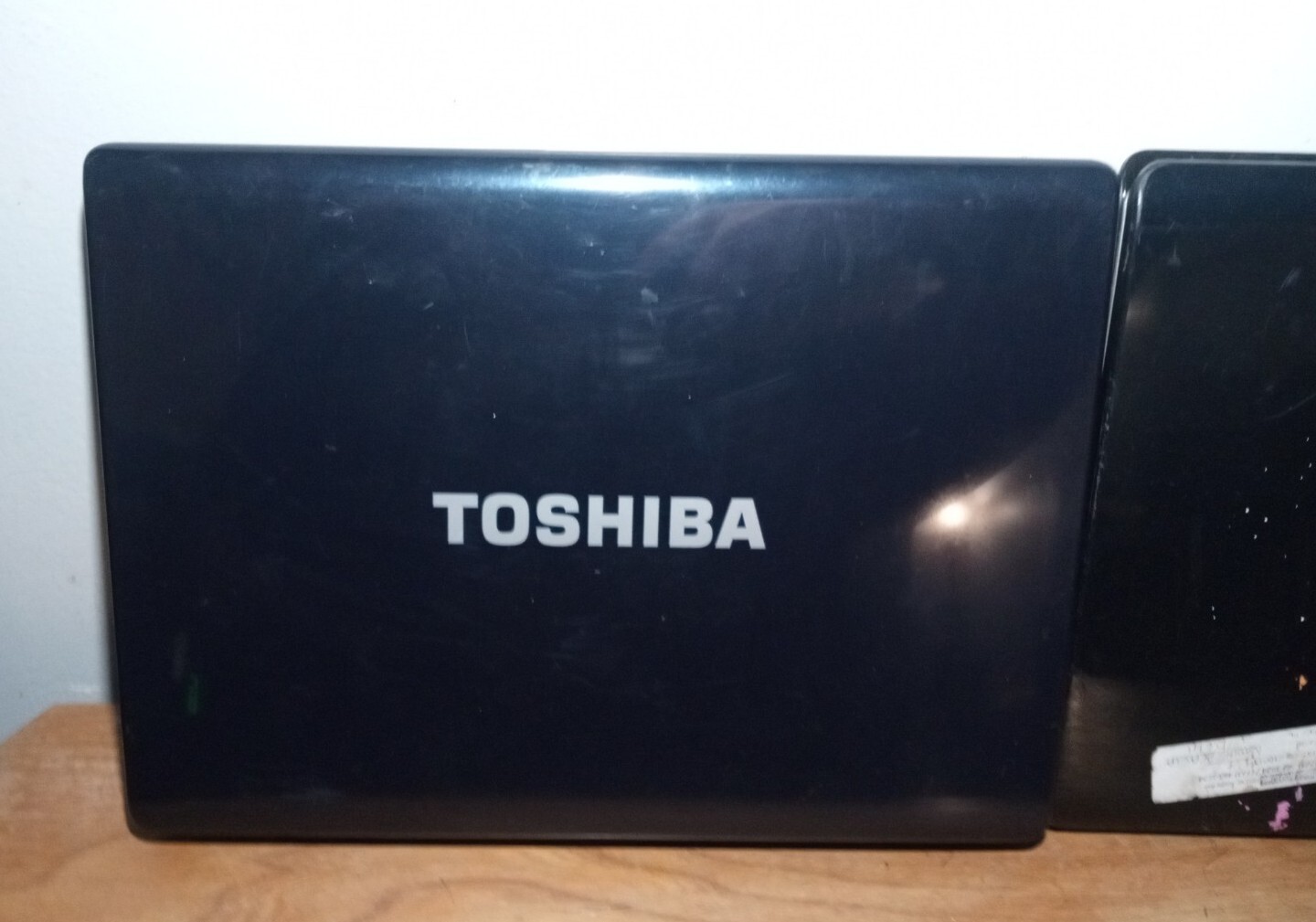Toshiba PSLC8U-03701Q Laptops 2X (Untested) No Power Supplies