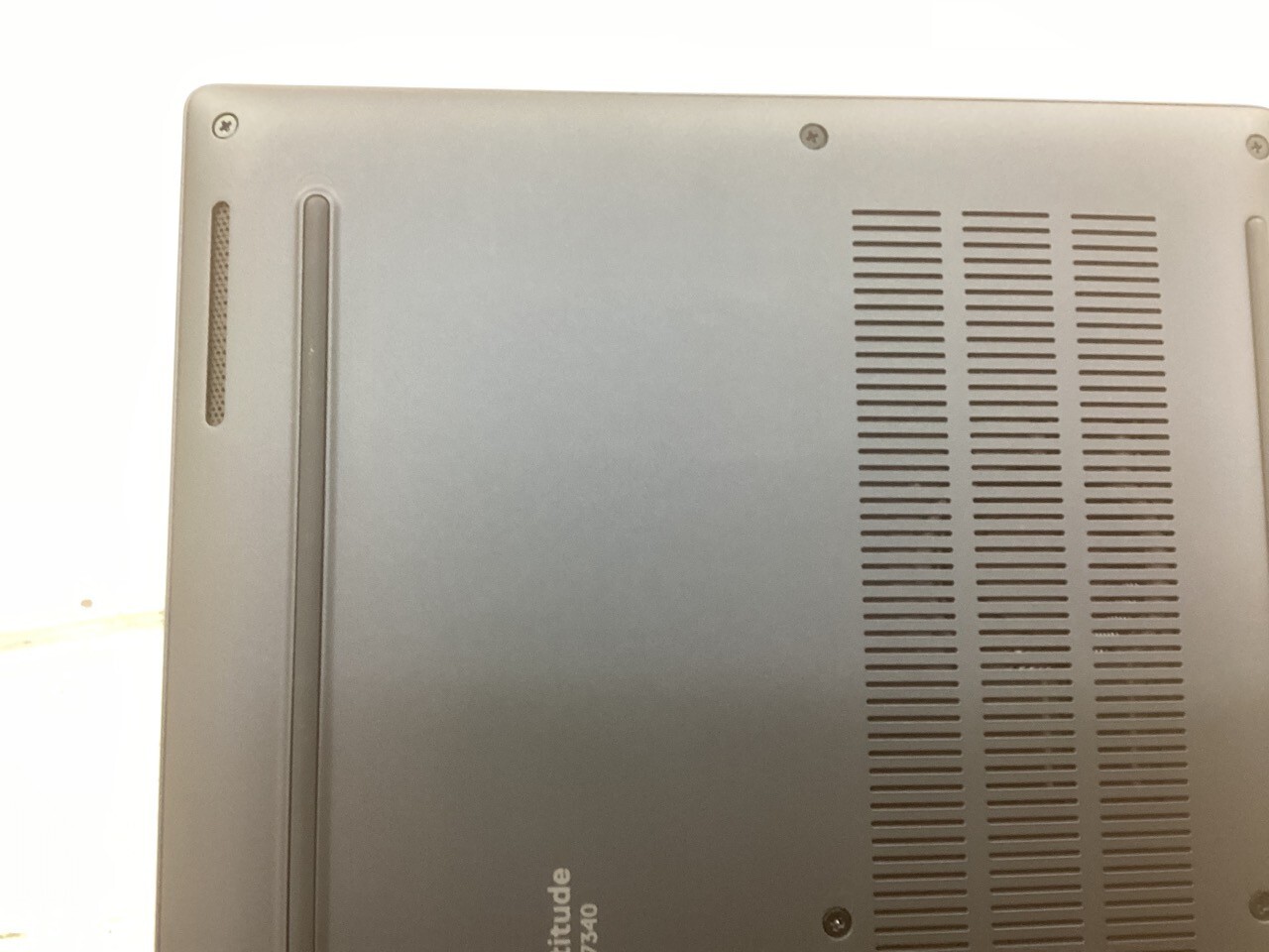 Dell Latitude 7340 13.3″ FHD i5-1345U 16GB 256GB W11P – vPro Enterprise – CNRH2