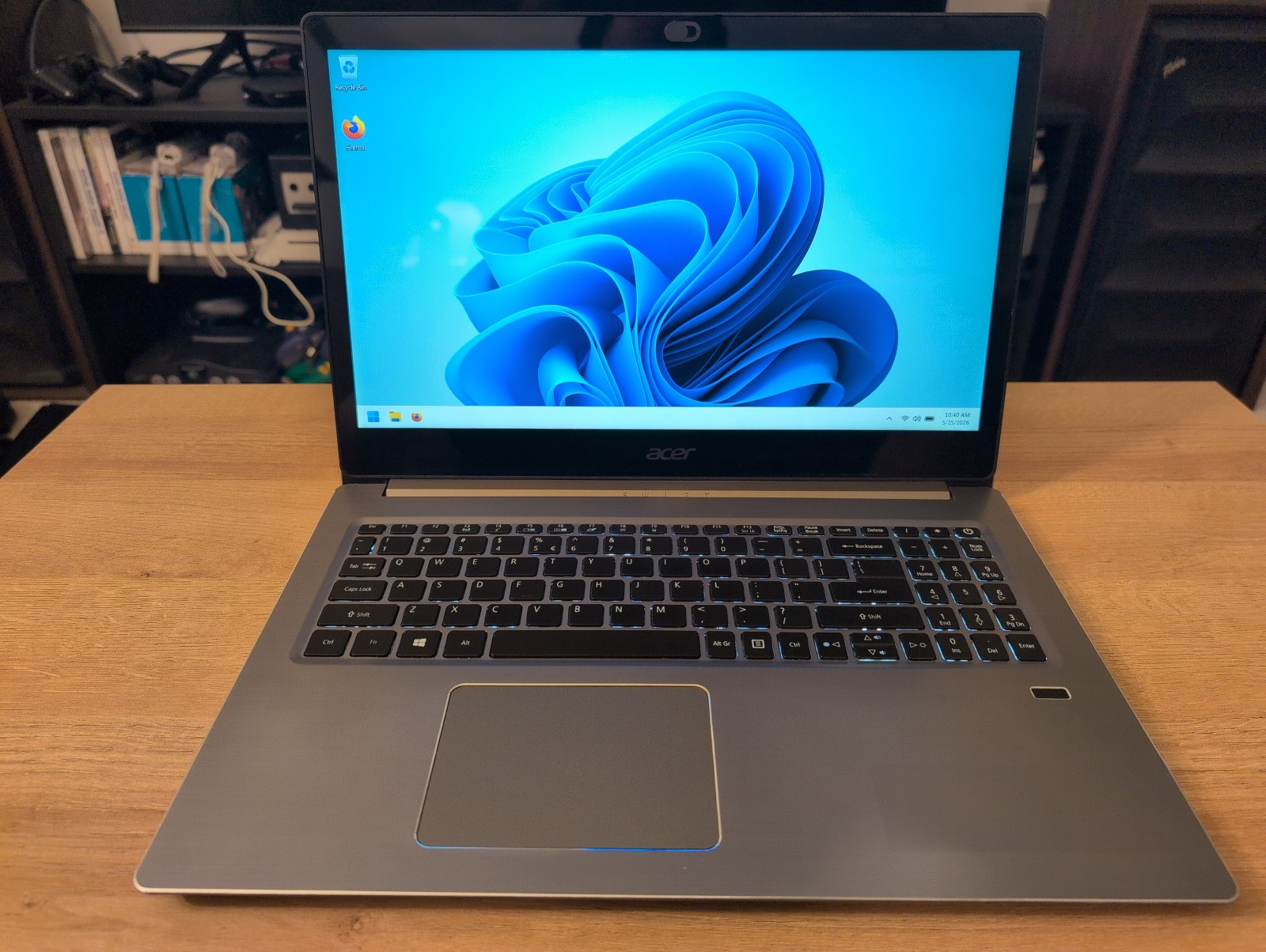 Acer Swift 15.6″ Laptop i5-8250U – 8GB RAM – 256GB SSD – MX150 GPU – Windows 11