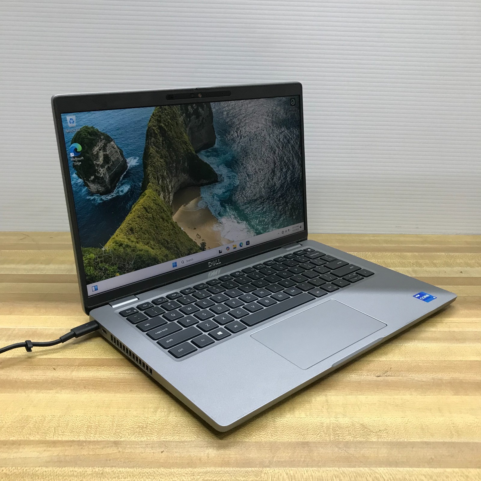 Dell Latitude 5420 14″ FHD Intel Core i5-1135G7 8GB DDR4 128GB NVMe (Windows 11)