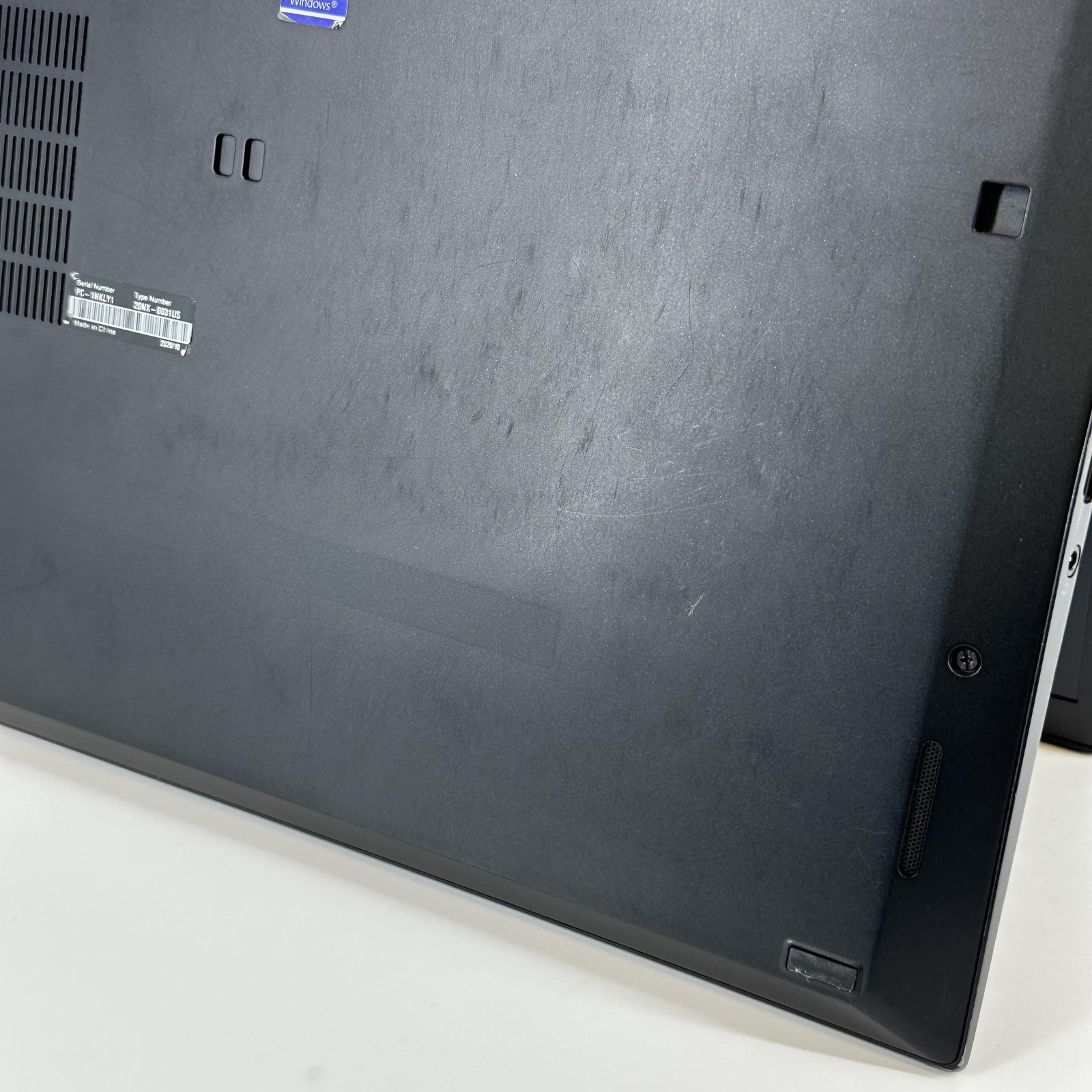 Lenovo ThinkPad T490s 14 FHD i7-8665U 1.90GHz 16GB 512GB SSD Good