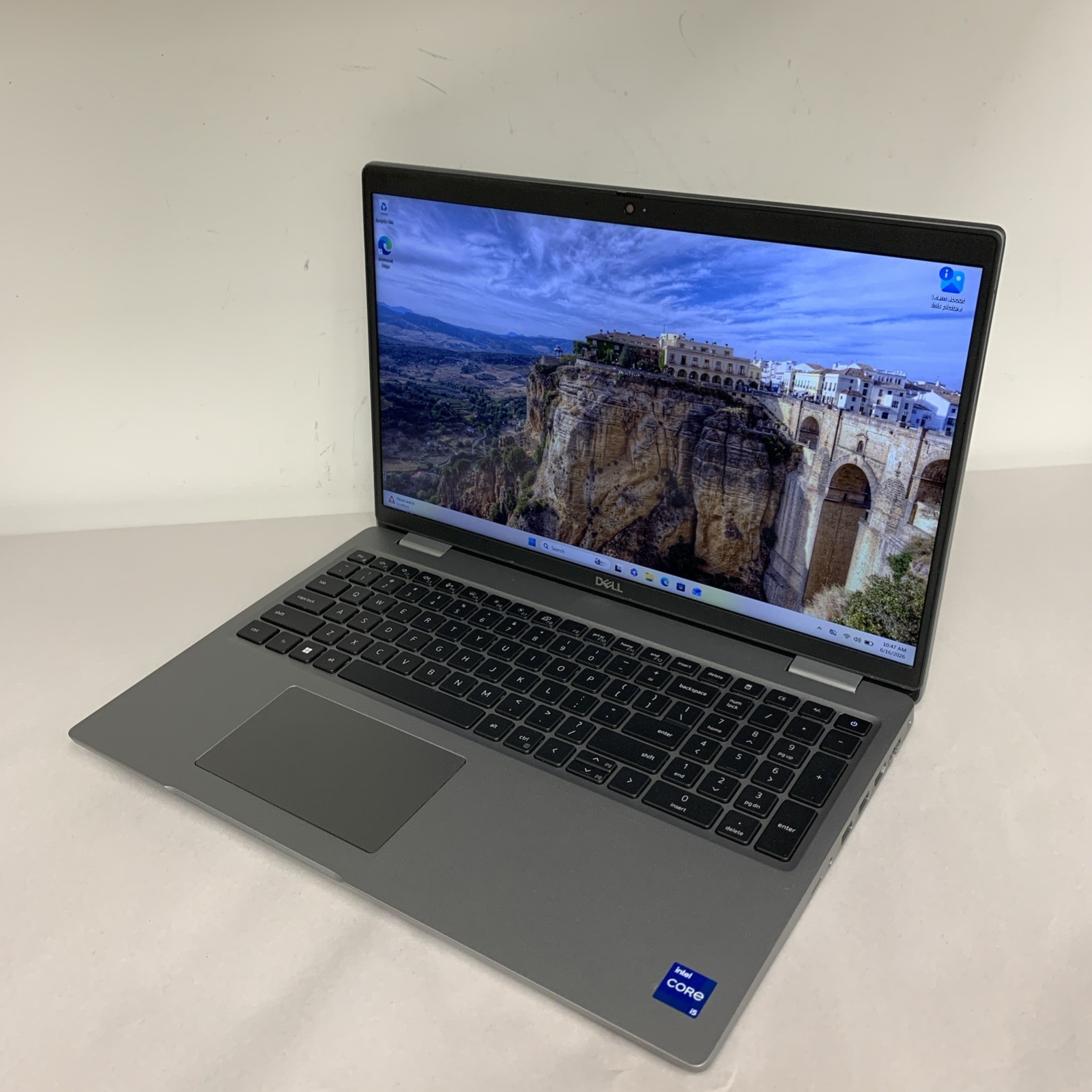 Dell Latitude 5530 15.6″ i5-1235U 16GB RAM 256GB SSD Win11 Pro