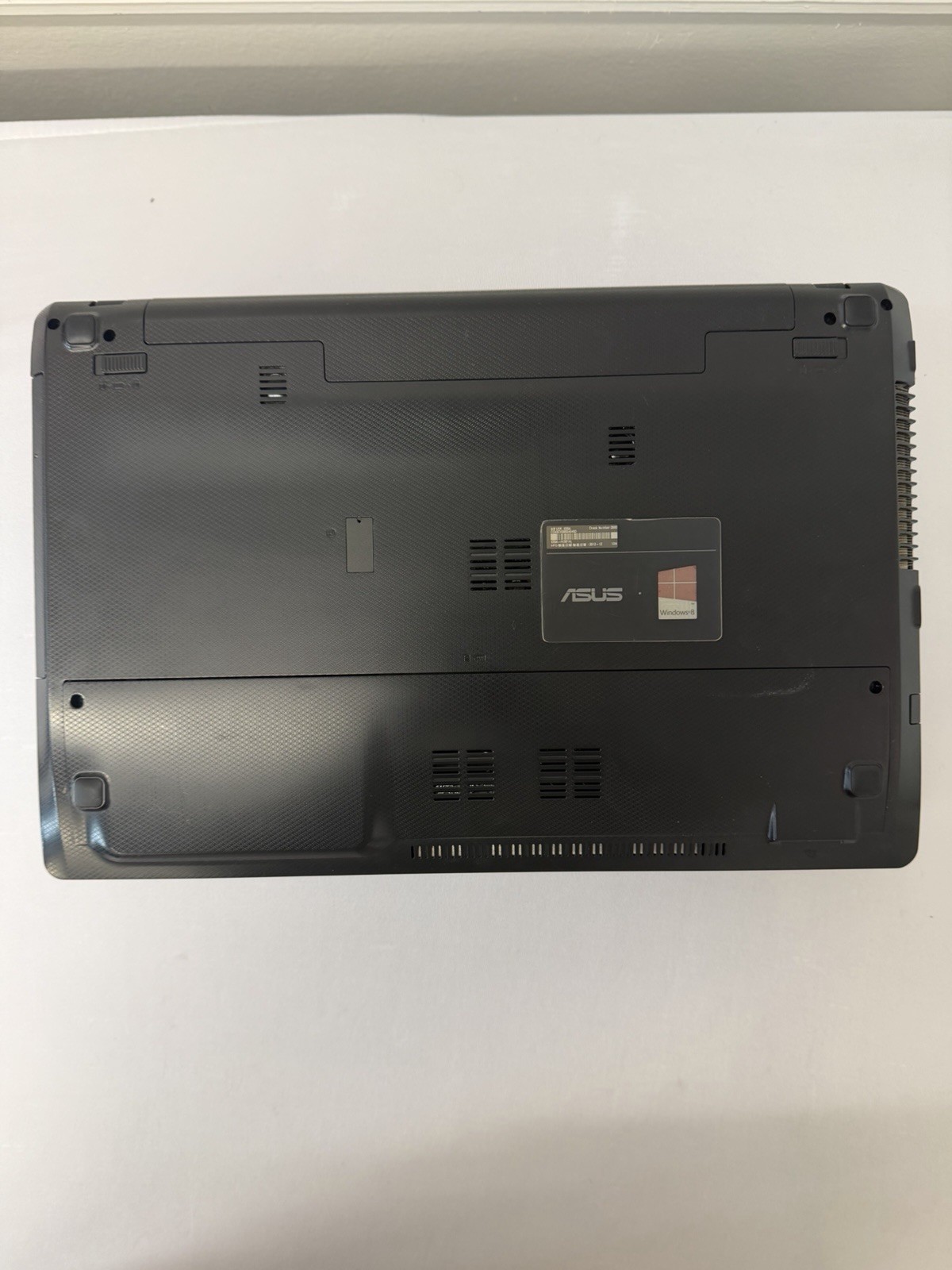Asus K55A Laptop – Screen Has Vertical Lines – Intel i5-3210M – Read Des