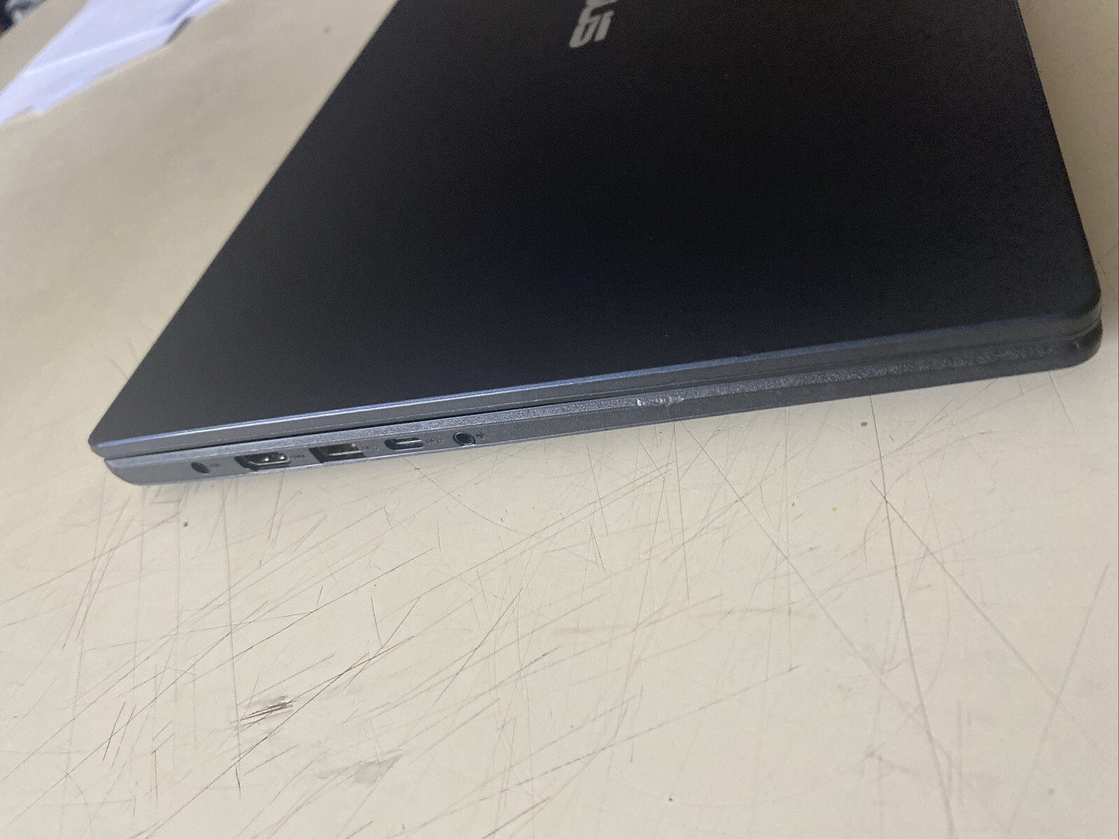 ASUS VivoBook 15 15.6″ (64GB eMMC, Intel Celeron N, ‎2.8 GHz, 4GB) Laptop -…