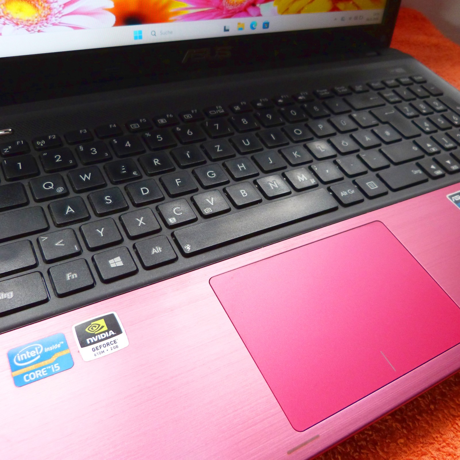 Asus K55 Pink Lady 15″ l 16GB RAM NEW l SSD Windows 11 l TURBO i5 GeForce