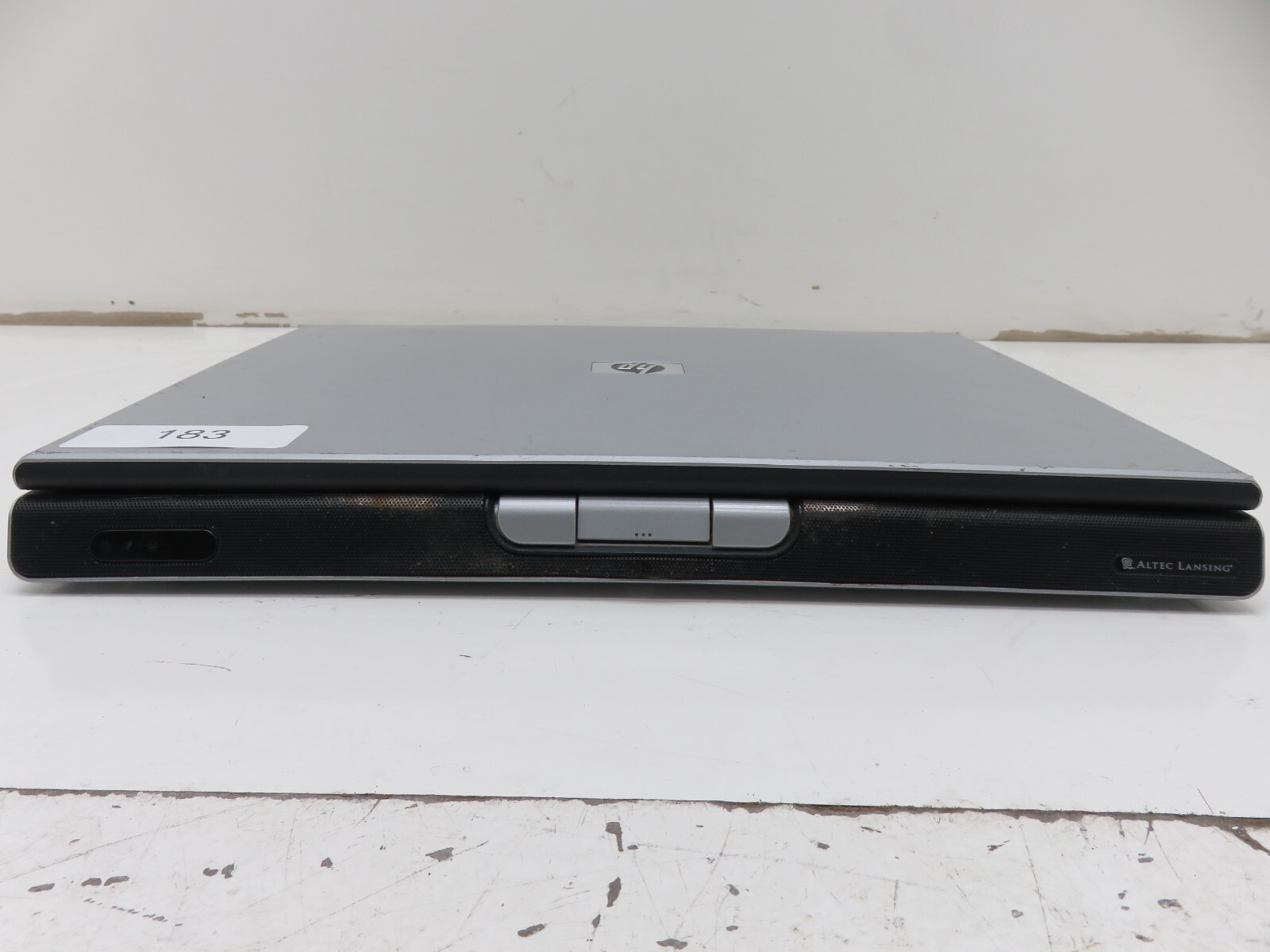 HP Pavilion dv4000 DV4165CL Laptop Intel Pentium M 1GB Ram No HDD,Bad Battery