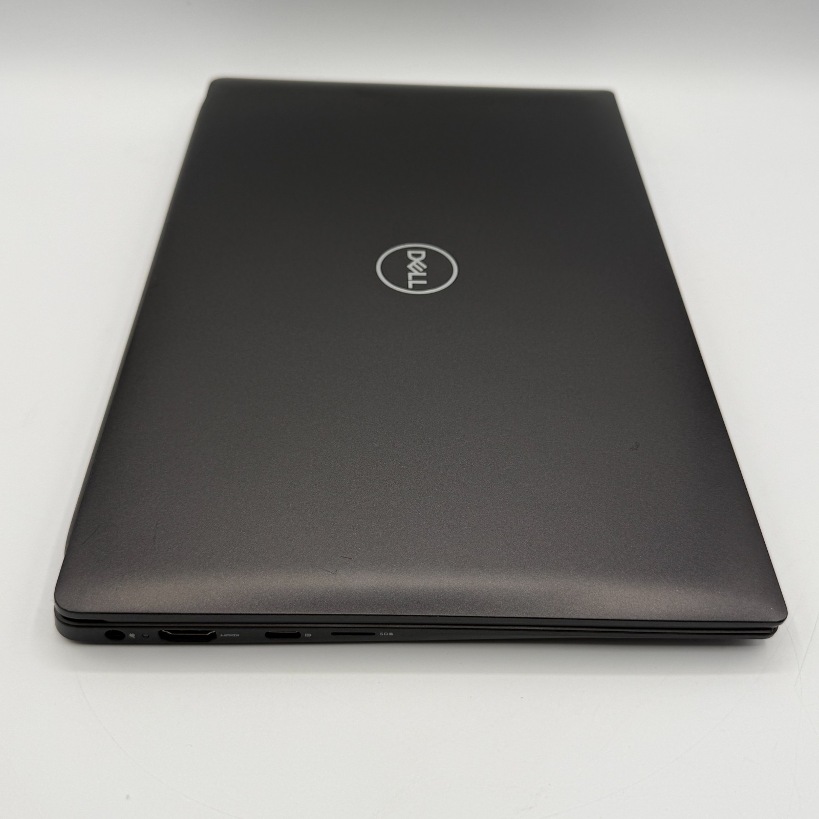 Dell Latitude 3301 13.3″ i3-8145U 4GB RAM 256GB SSD Windows 11 Pro Education