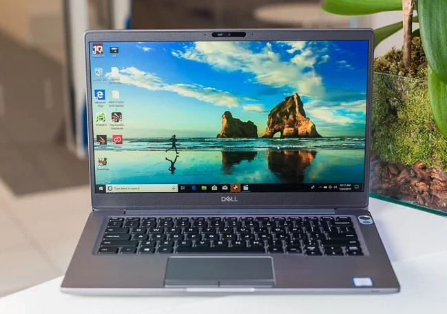 Dell Latitude 7300 13.3″ Business Laptop Core i5 8GB RAM 256GB SSD Win 11 Pro