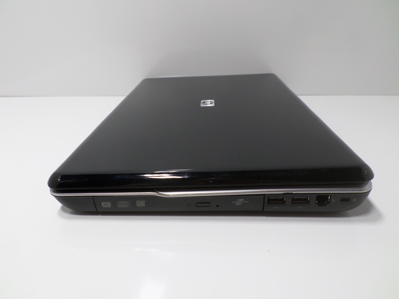 HP G60 16″ Laptop AMD Turion Dual Core RM70 @2.0Ghz, 3GB, 320GB