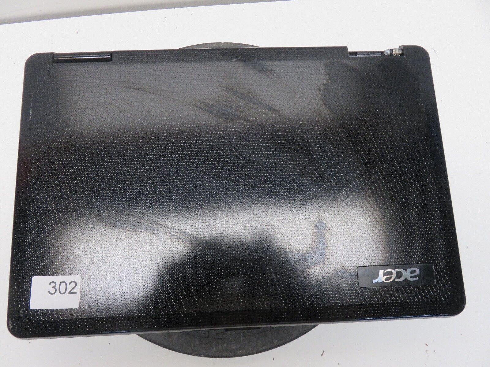 Acer Aspire 5517 AMD Athlon 64 TF-20 1.6GHz 3 GB NO HDD No Batt – FOR PARTS