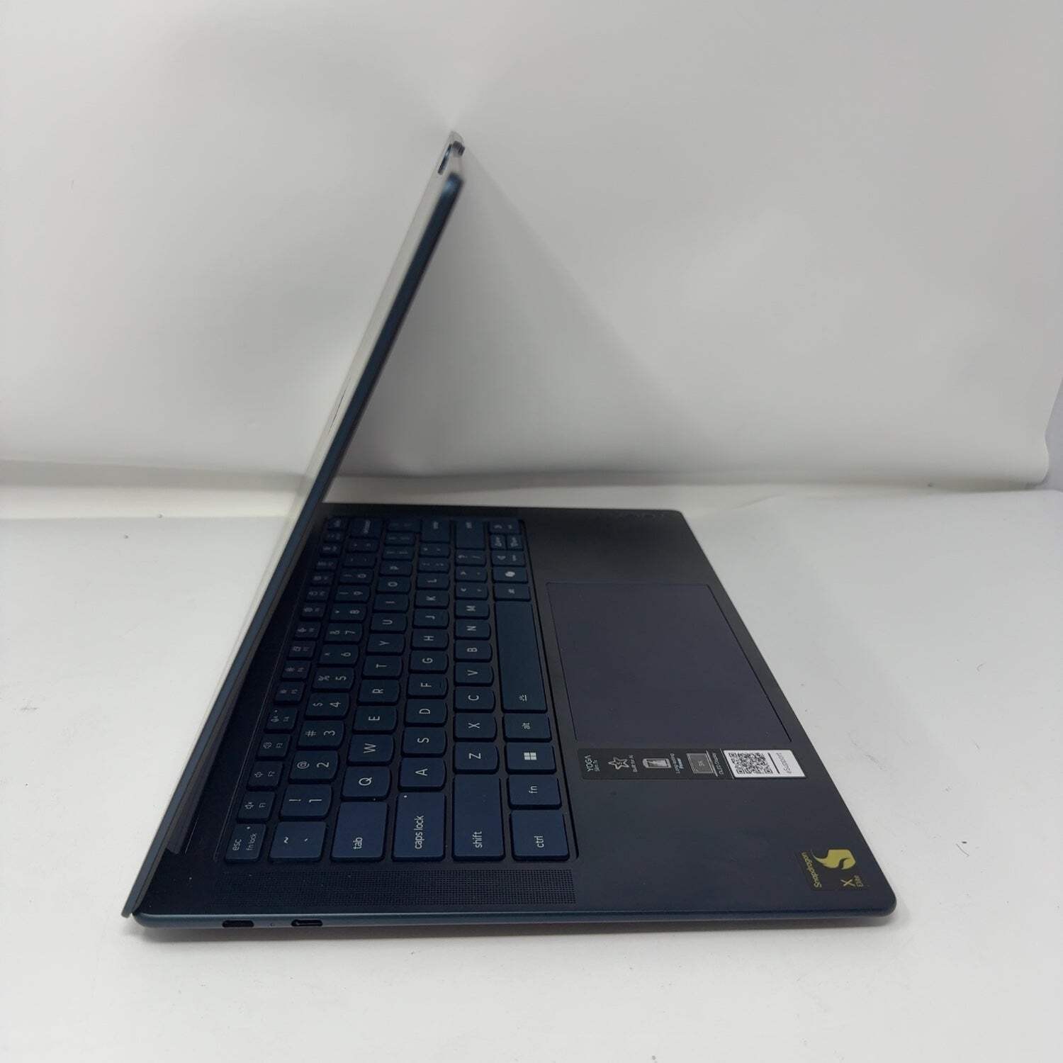 Lenovo Yoga 7 14″ Snapdragon X Eilte 3.4GHz 16GB RAM 512GB SSD