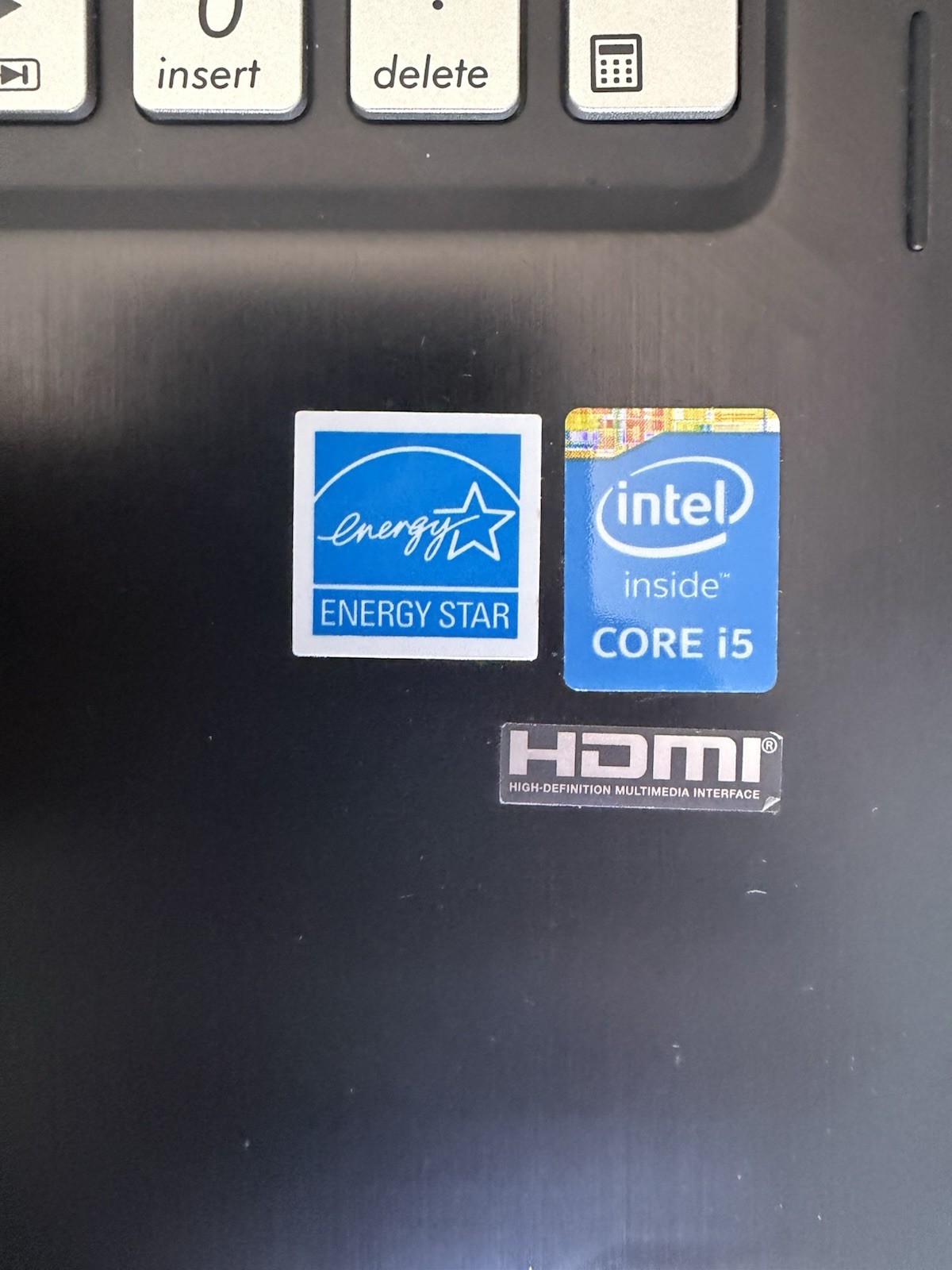 ASUS Q502L 15.6″ Intel Core i5 8GB Windows Black ( turns on, forgot password)