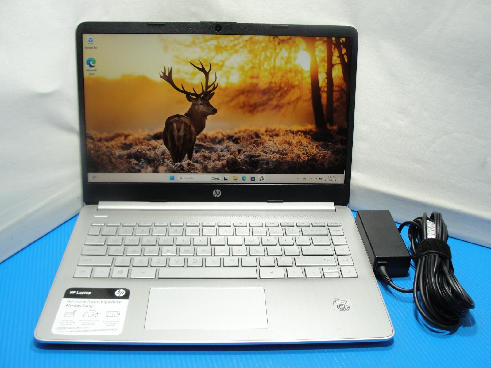 HP 14-DQ1043CL 14” FHD Intel Core i3-1005G1 1.2GHz 8GB 256GB SSD +Charger